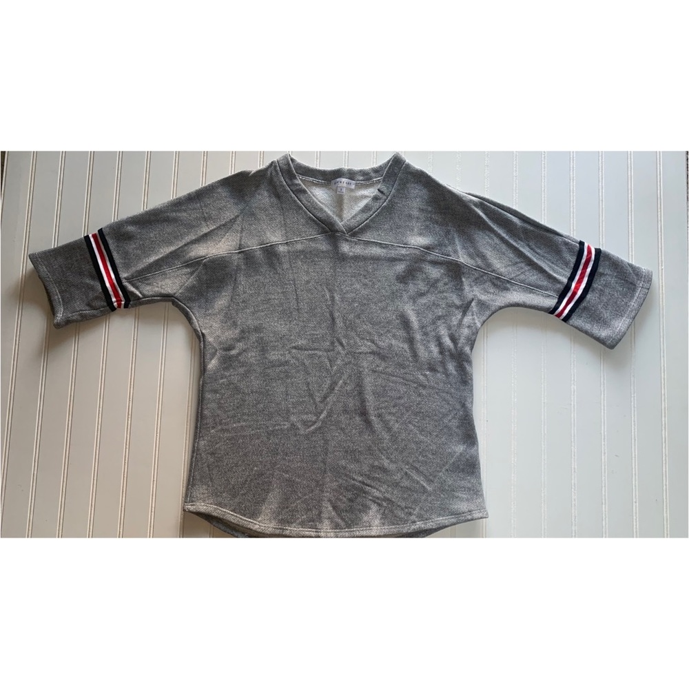 DownEast 3/4 Sleeves V-neck Sweatshirt Women’s Small S